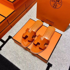 에르메스 올수공 오란 슬리퍼 샌들 페이던트 33